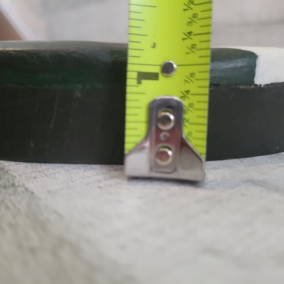 Handcrafted Wooden Wall Art: Wolf Howling At Moon Over Mountains - Picture 8 of 9